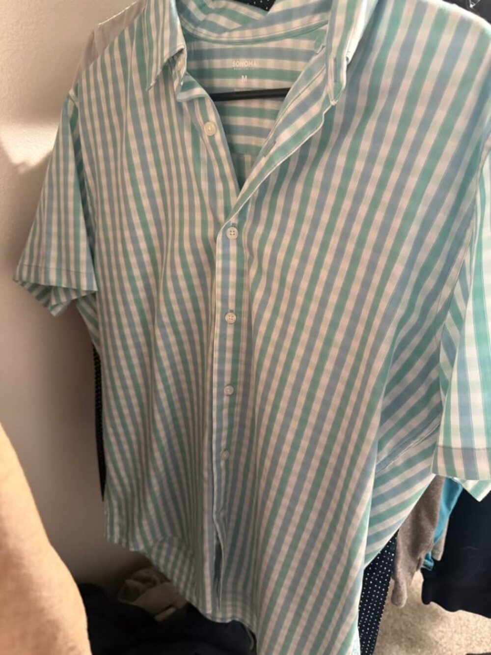 Sonoma Men's Medium Short Sleeve Button-Up Shirt